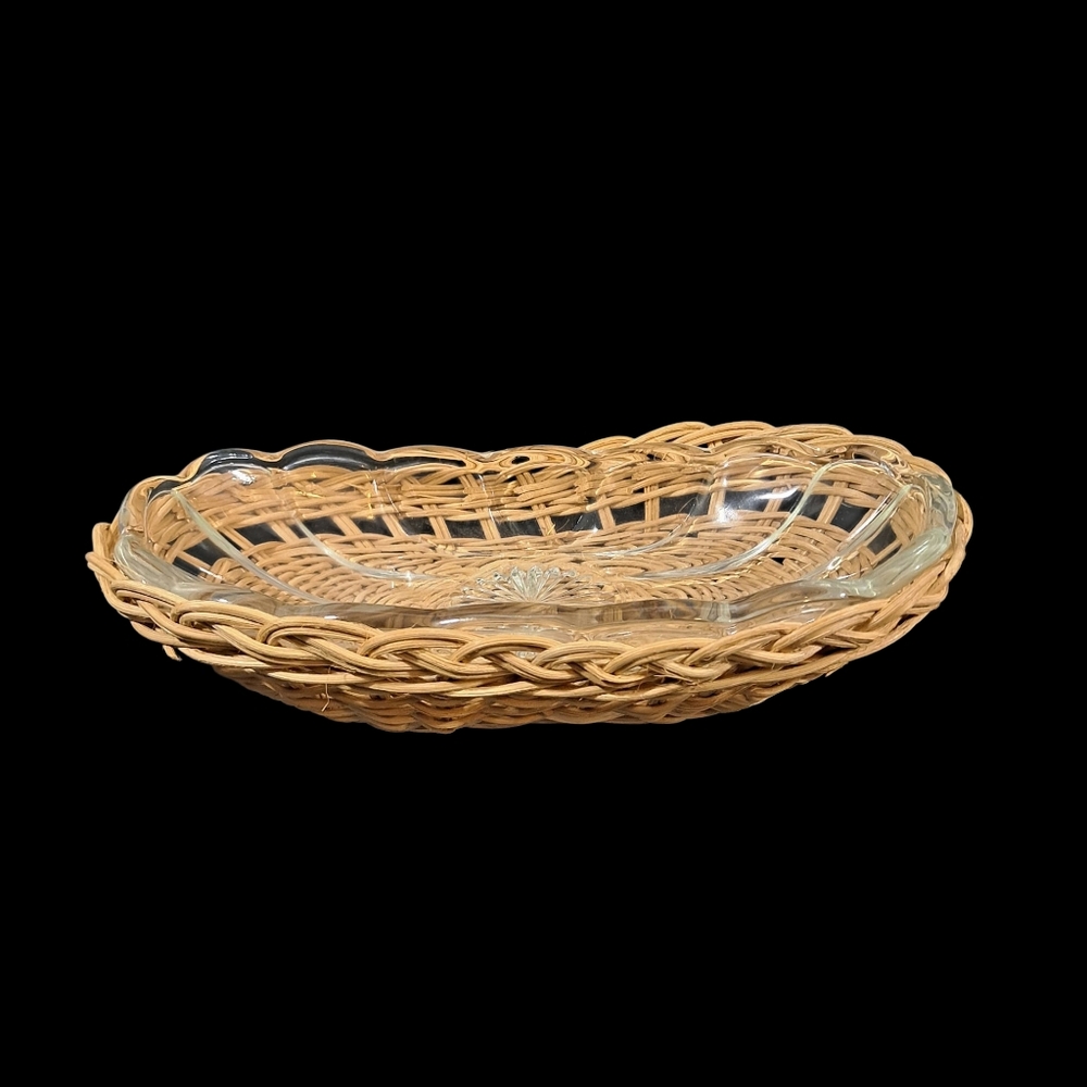 Vintage Rattan Juice Pitcher Four Glasses Snack Dish Set Wicker Boho MCM - Picture 8 of 12